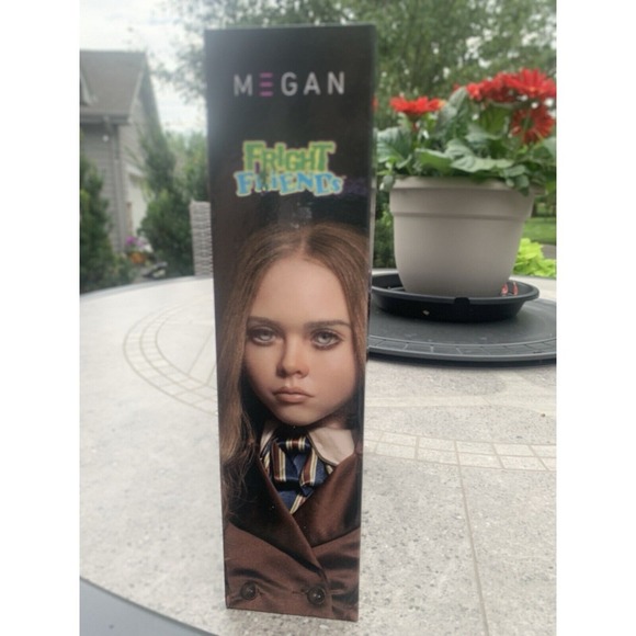 M3GAN (MEGAN) Doll/Plush In Box By Culturefly Halloween Horror Universal New - Picture 7 of 8